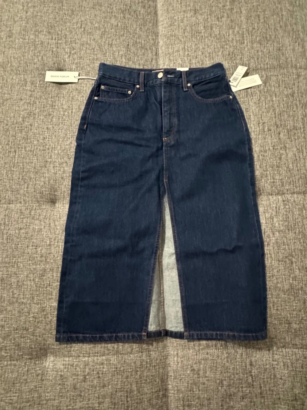 Aritzia Denim Forum The '90s Halle Jean Skirt Under Pressure 27 NWT